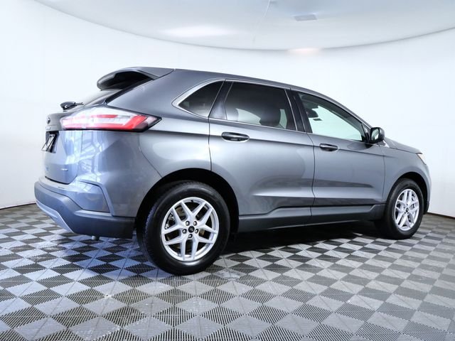 Certified Used 2024 Gray Ford SEL image 6