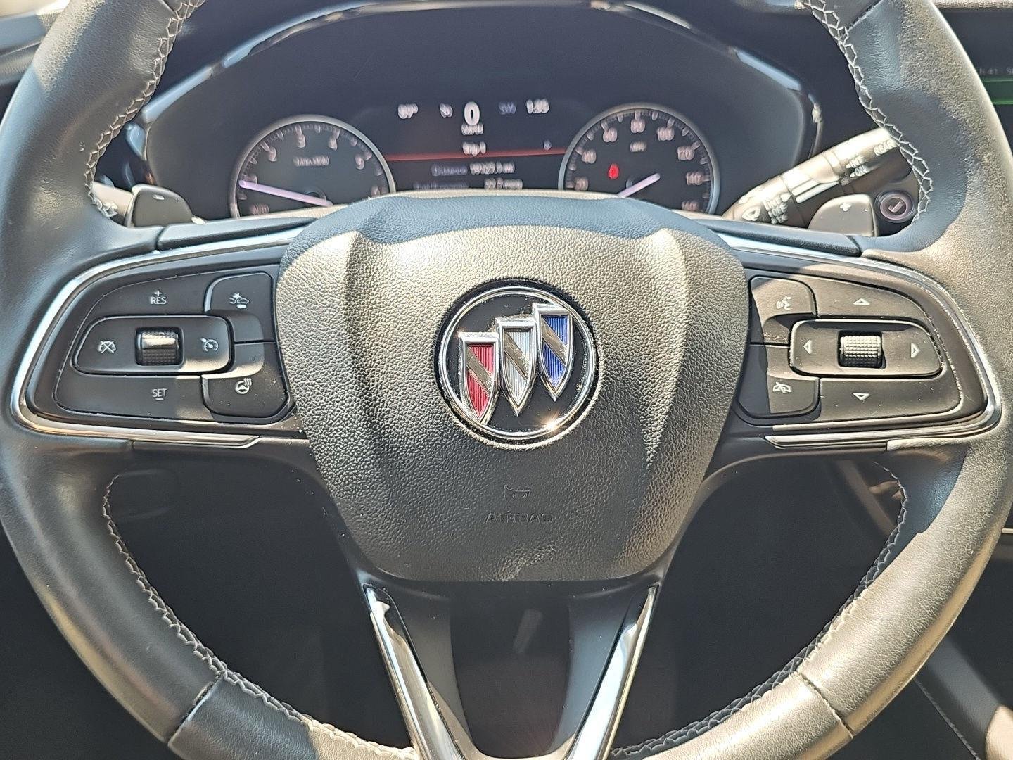Used 2023 SUMMIT WHITE Buick Essence image 19