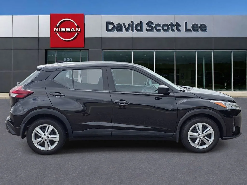 Used 2025 Black Nissan S image 5