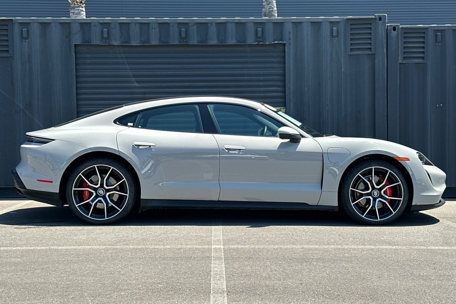 Certified Used 2023 Chalk Porsche 4S image 9