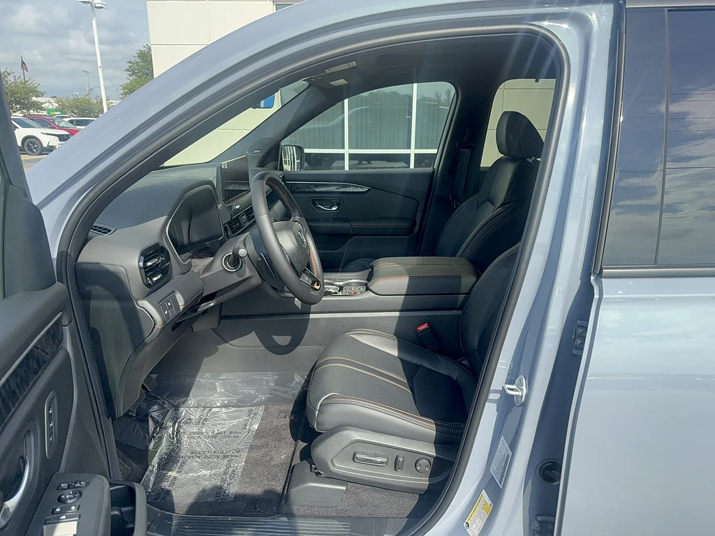 New 2026 Sonic Gray Pearl Honda TrailSport Elite image 10
