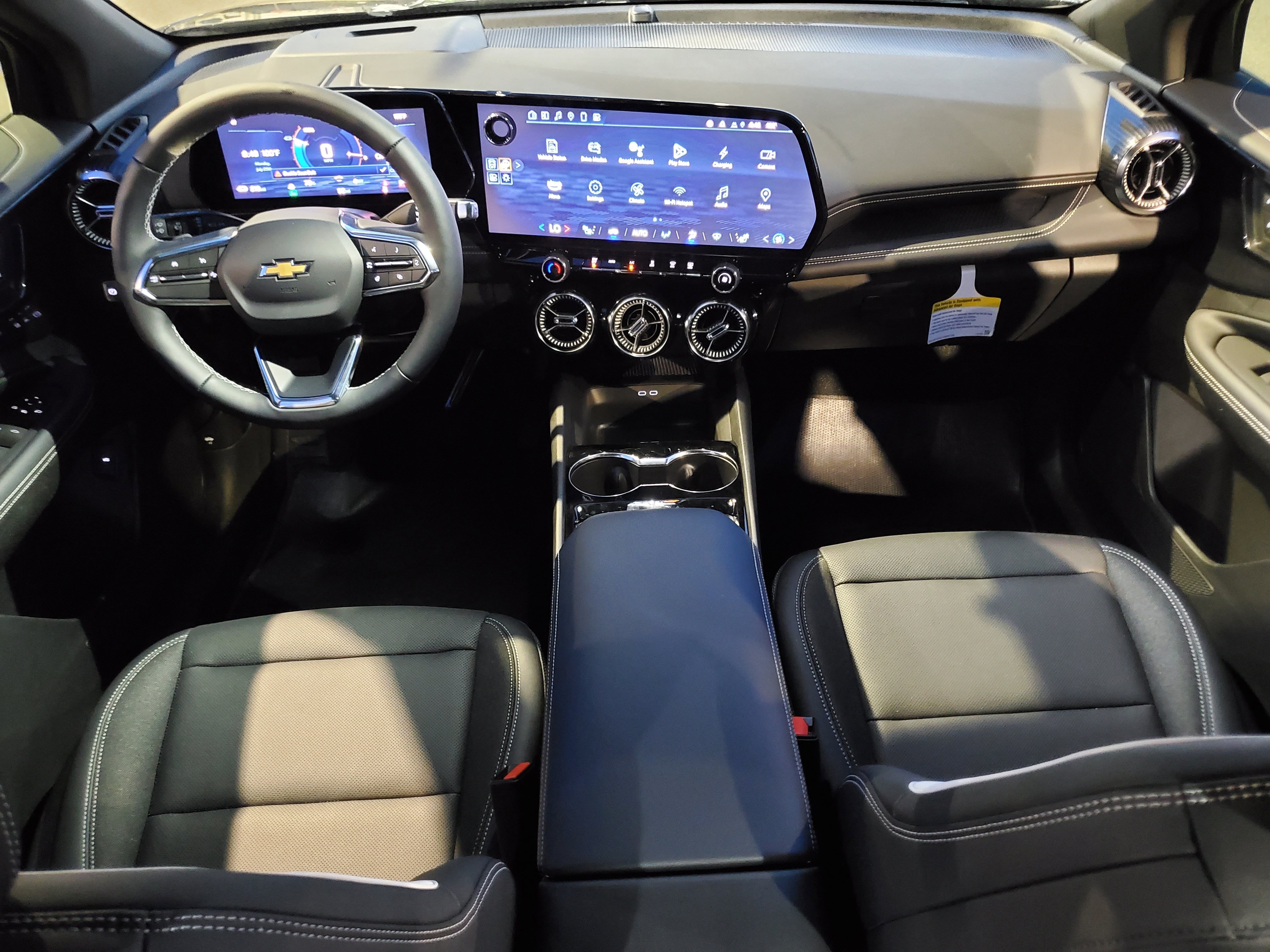 2025 Chevrolet Blazer EV LT - Photo 15