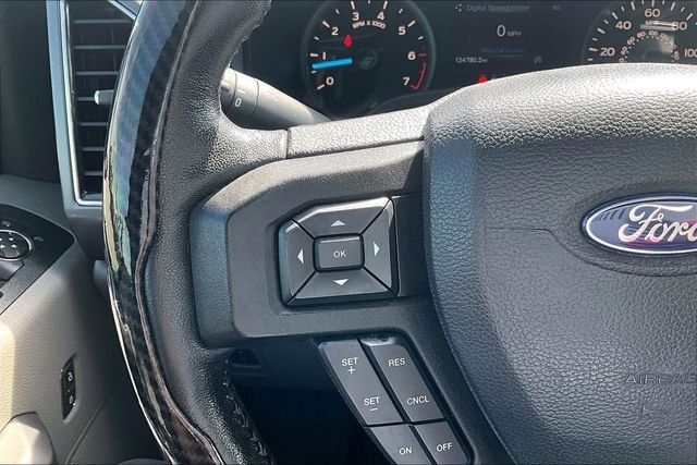 Used 2018 Black Ford XLT image 19