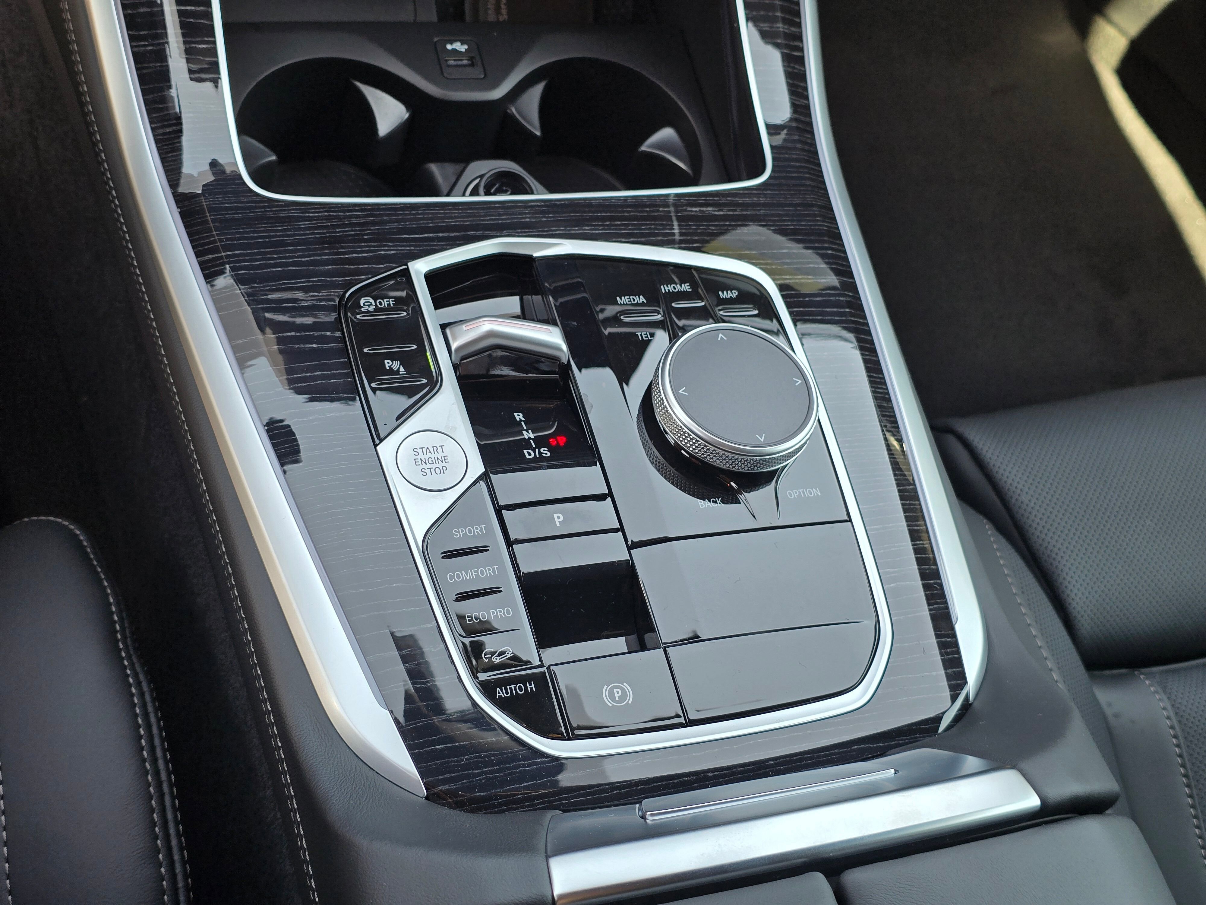 New 2026 Brooklyn Grey Metallic BMW xDrive40i image 53