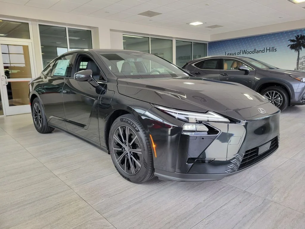 2026 Lexus ES BEV 350e Premium - Photo 6