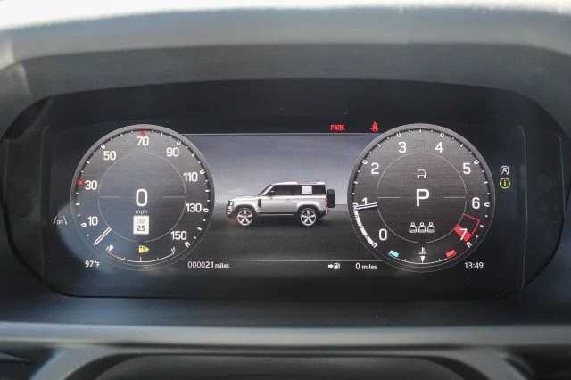 2024 Land Rover Defender V8 - Photo 19