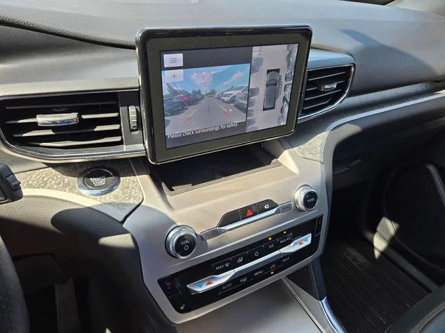 Used 2022 White Metallic Ford Timberline image 8