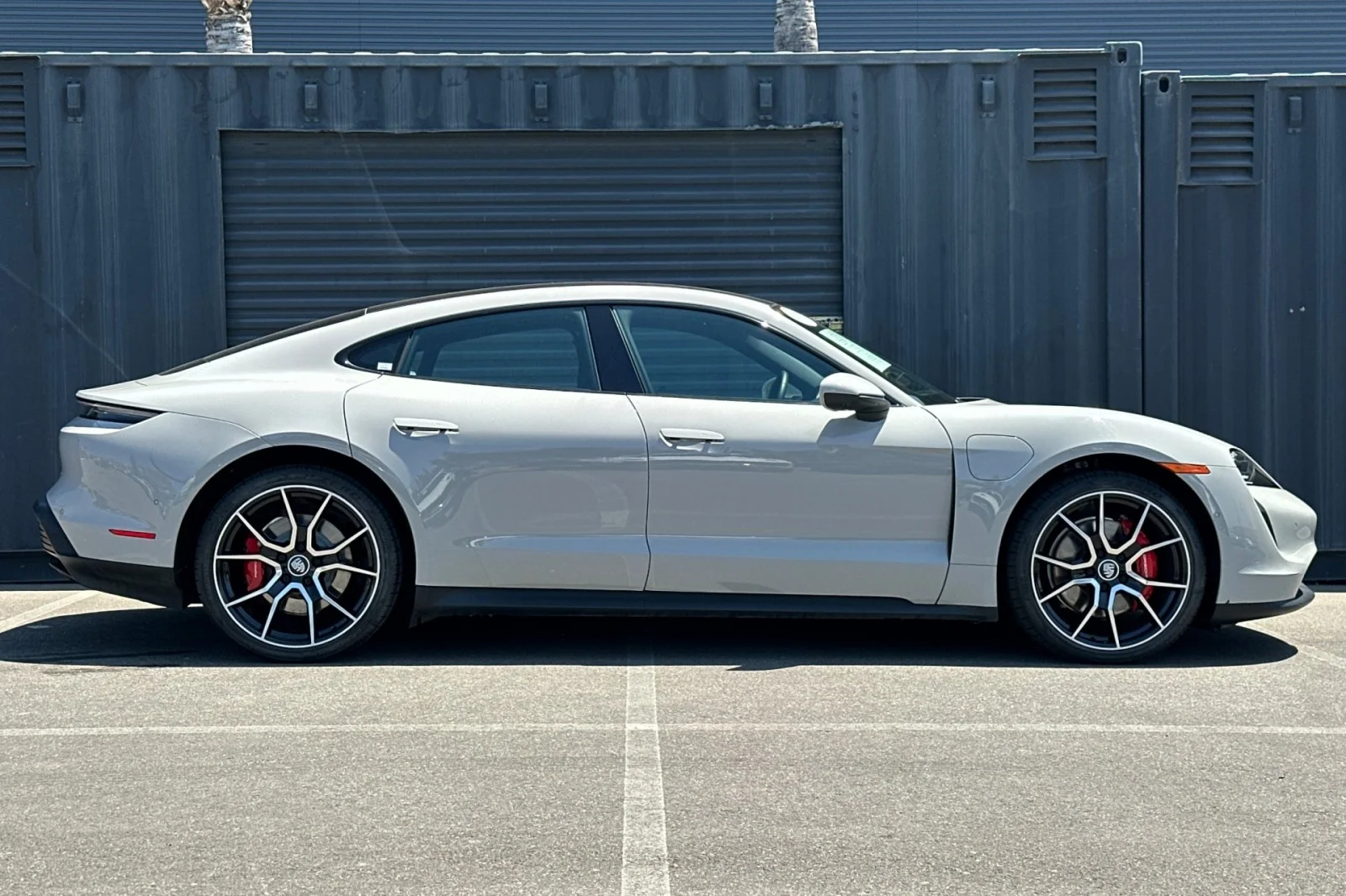 Certified Used 2023 Chalk Porsche 4S image 9
