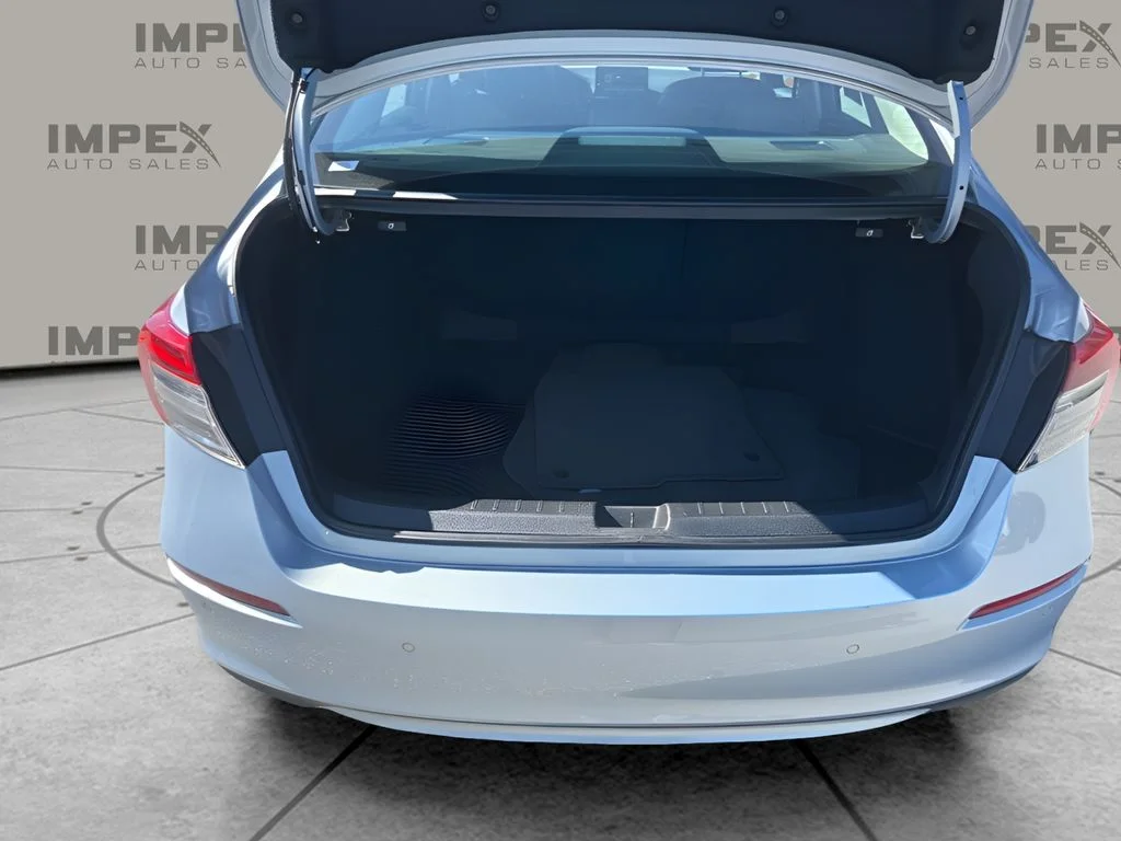 Used 2023 Silver Honda Touring image 27