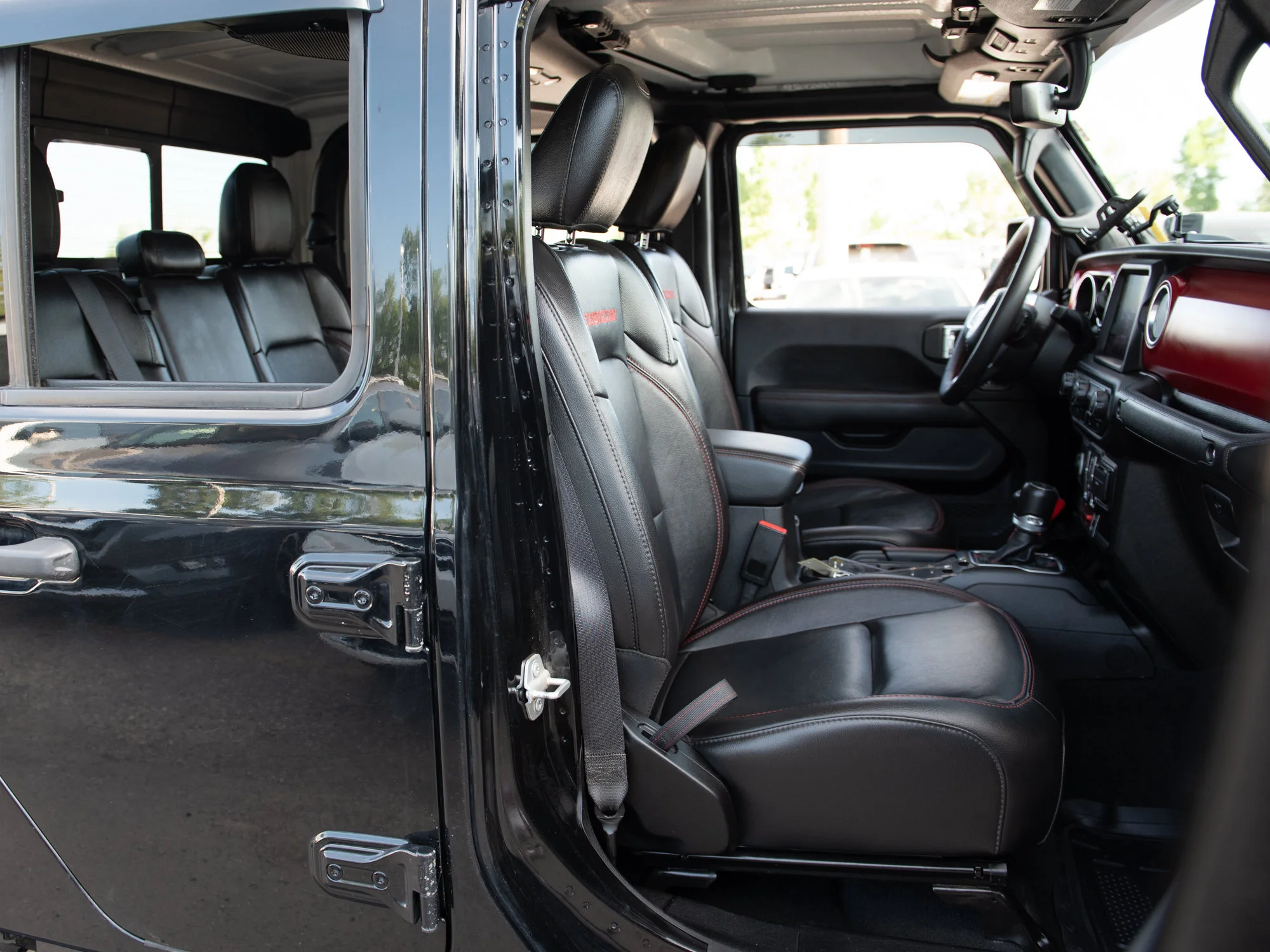 Used 2023 Black Jeep Rubicon* image 17