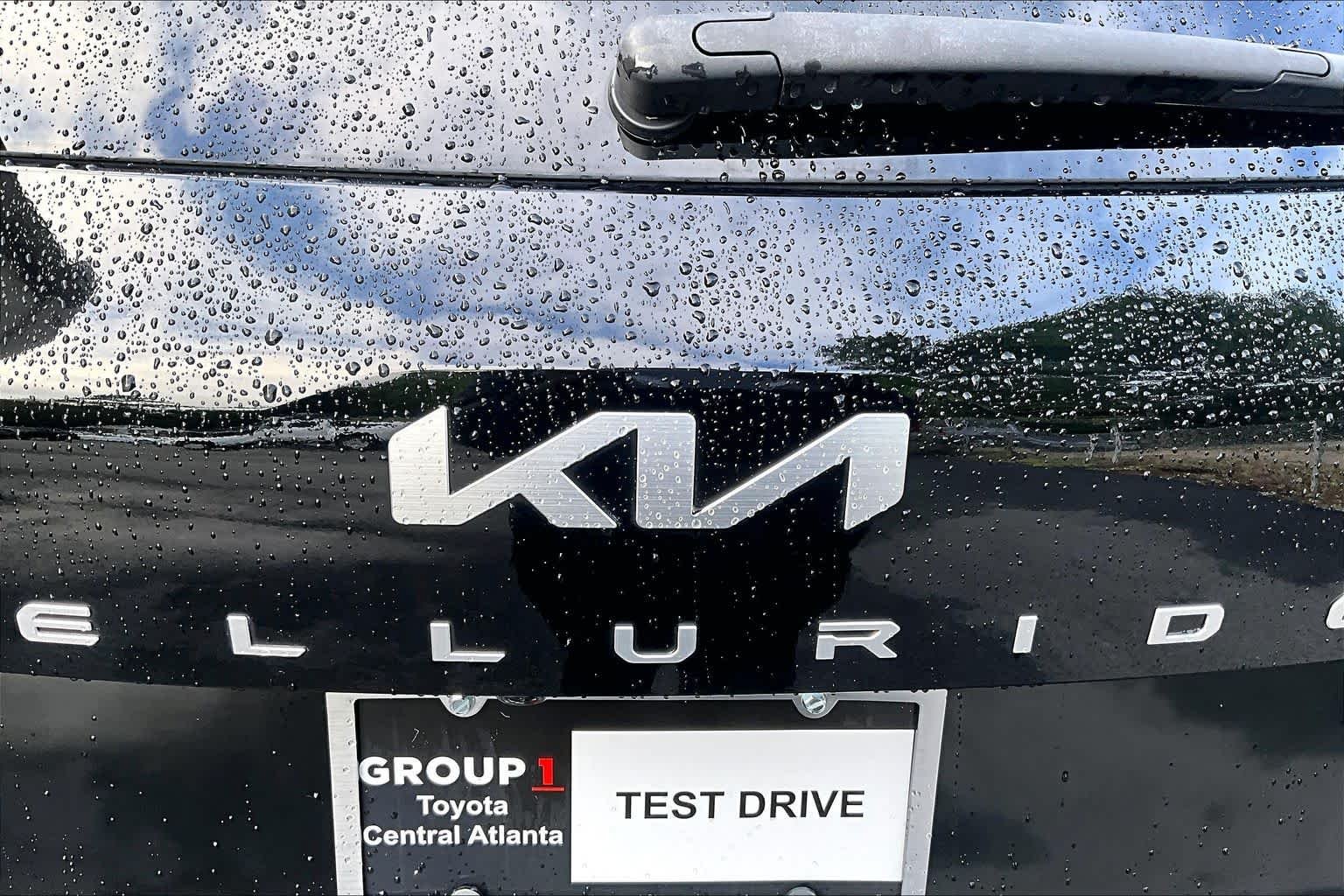 Used 2024 Ebony Black Kia SX Prestige image 31