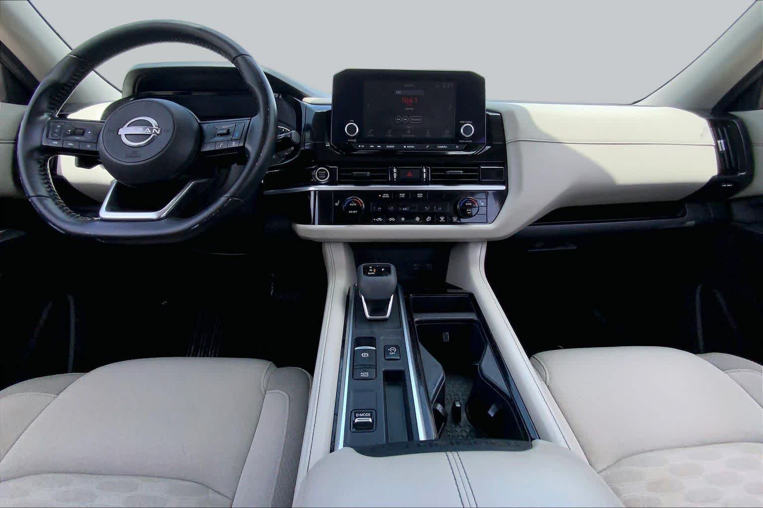 Used 2023 Super Black Nissan SV image 15