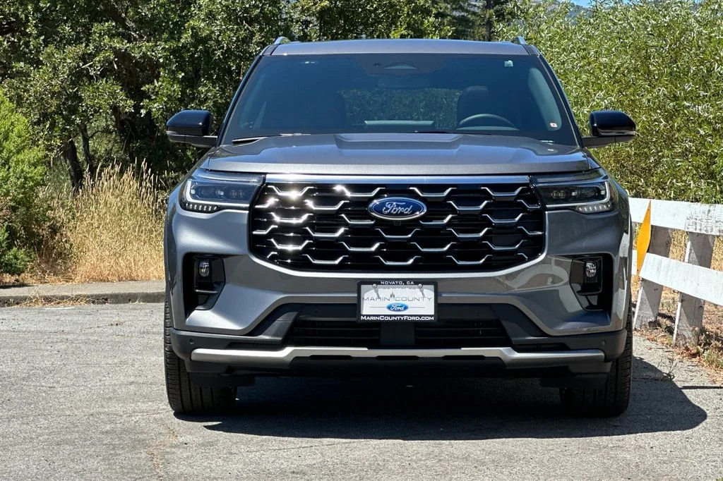 New 2026 Gray Metallic Ford Platinum™ image 9