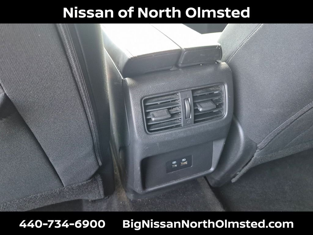Certified Used 2021 Pearl White Nissan SV image 20
