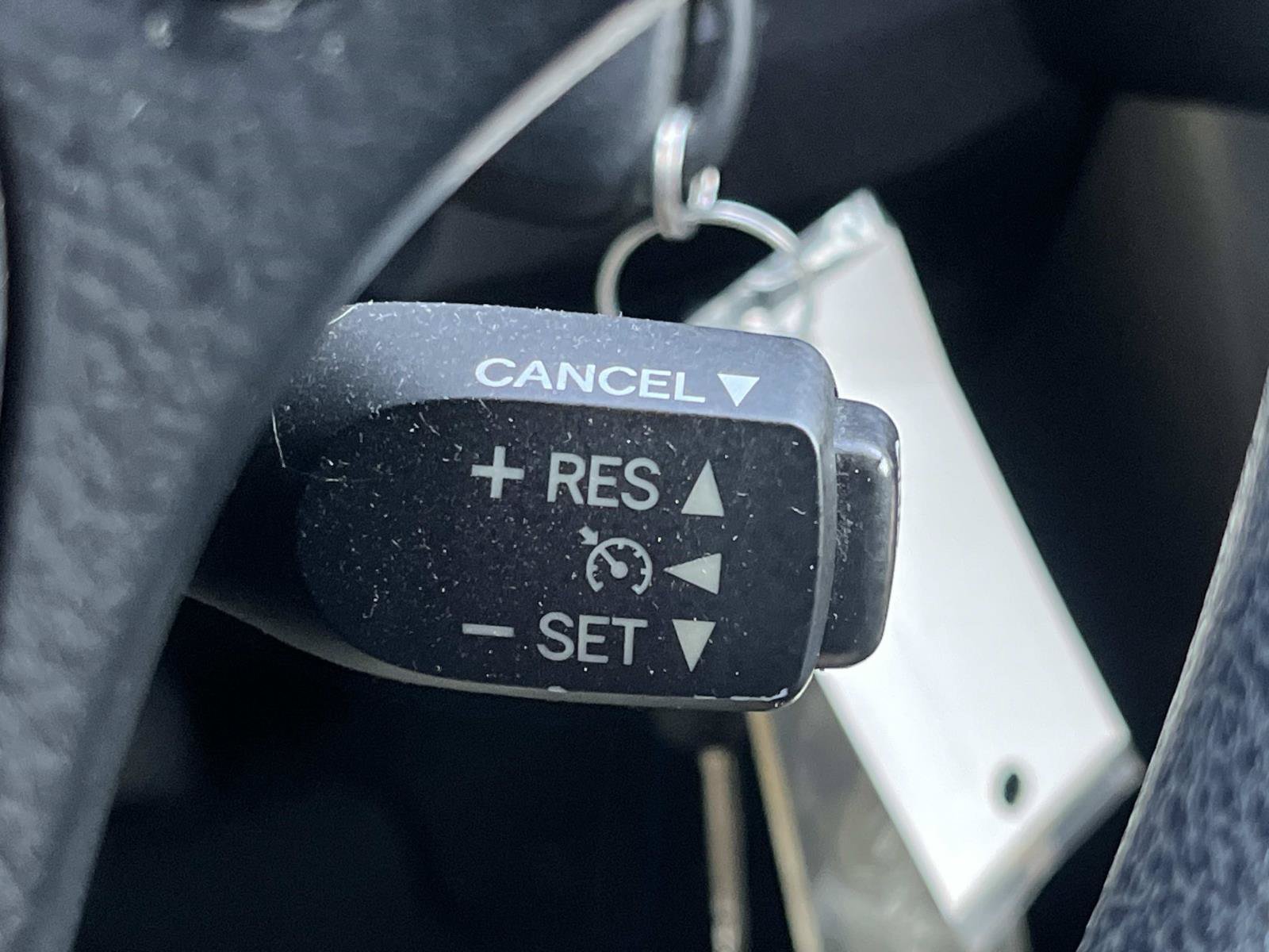 Used 2016 Magnetic Gray Metallic Toyota LE image 40