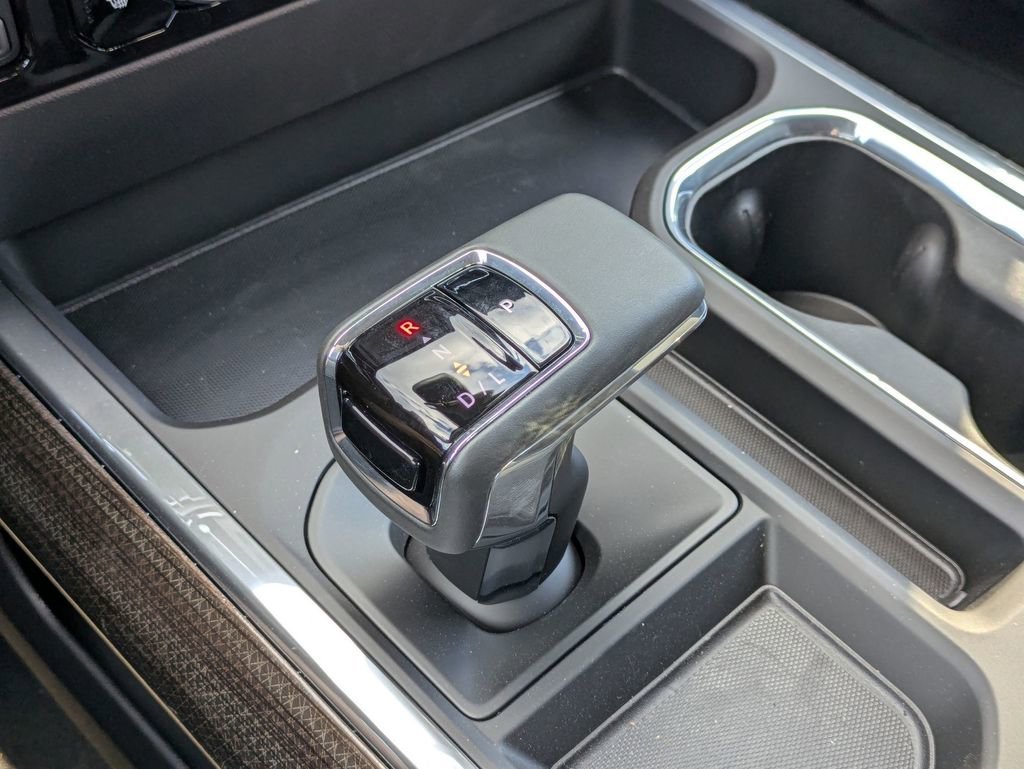 2025 Chevrolet Silverado 1500 LT - Photo 21