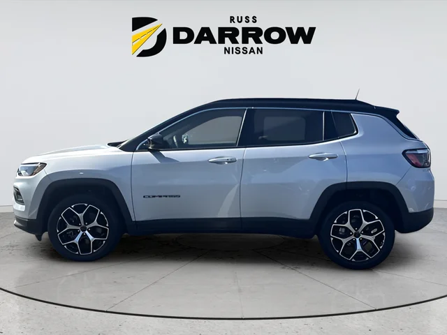 Used 2025 Silver Jeep Limited image 2