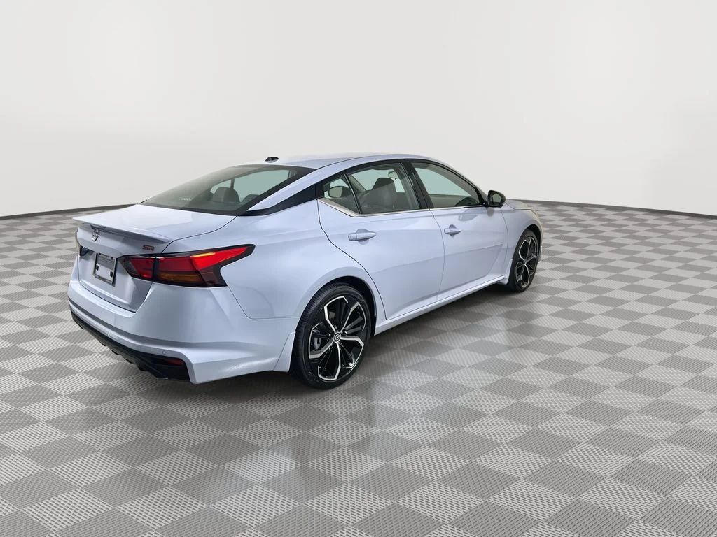 New 2026 Gray Nissan 2.5 SR image 8