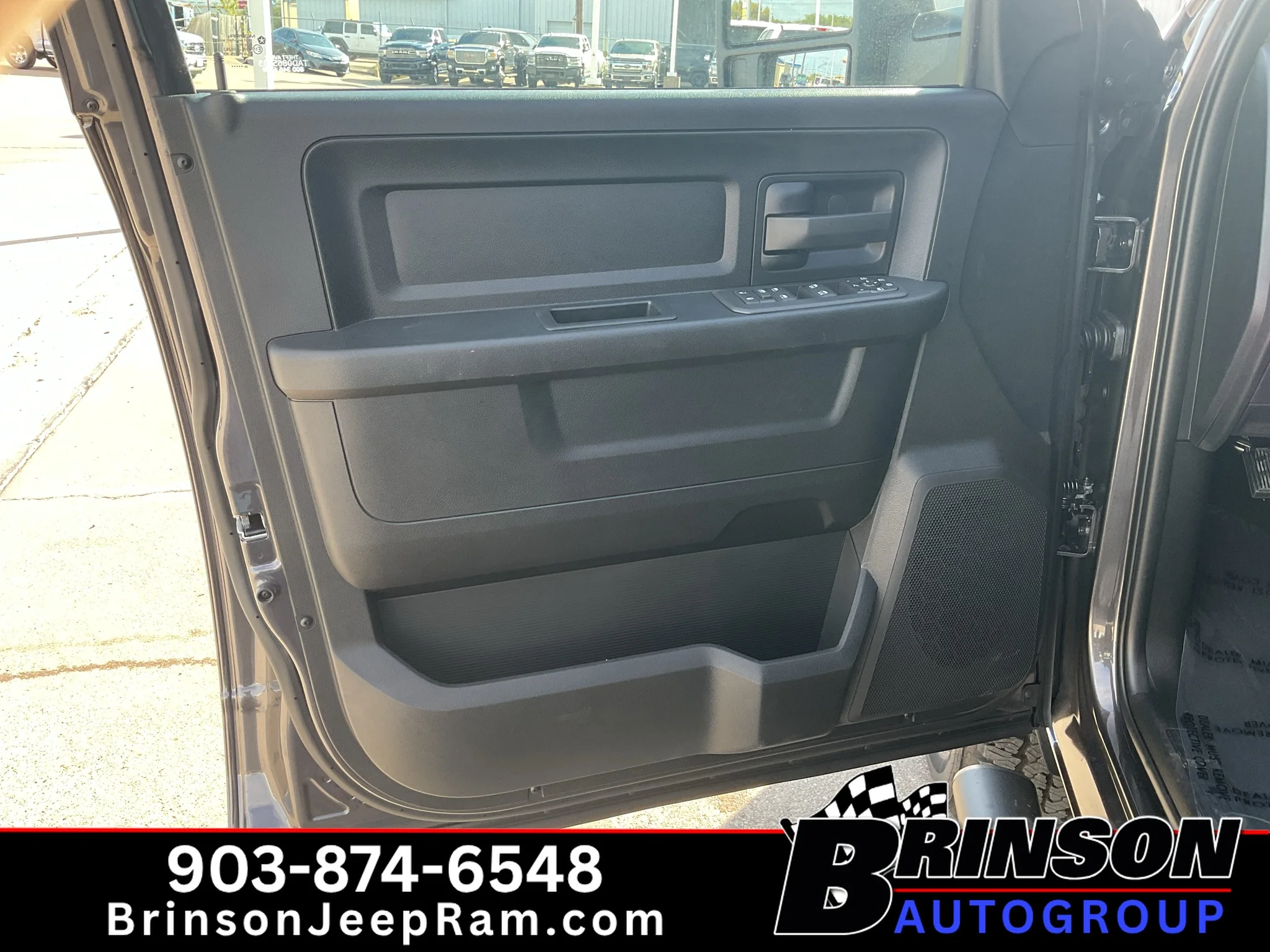 New 2027 Granite Crystal Metallic Clearcoat Ram Black Express image 9