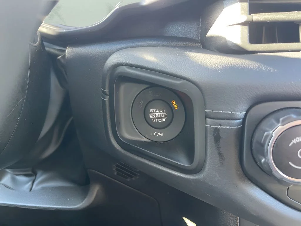 Used 2025 White Jeep Rubicon image 17