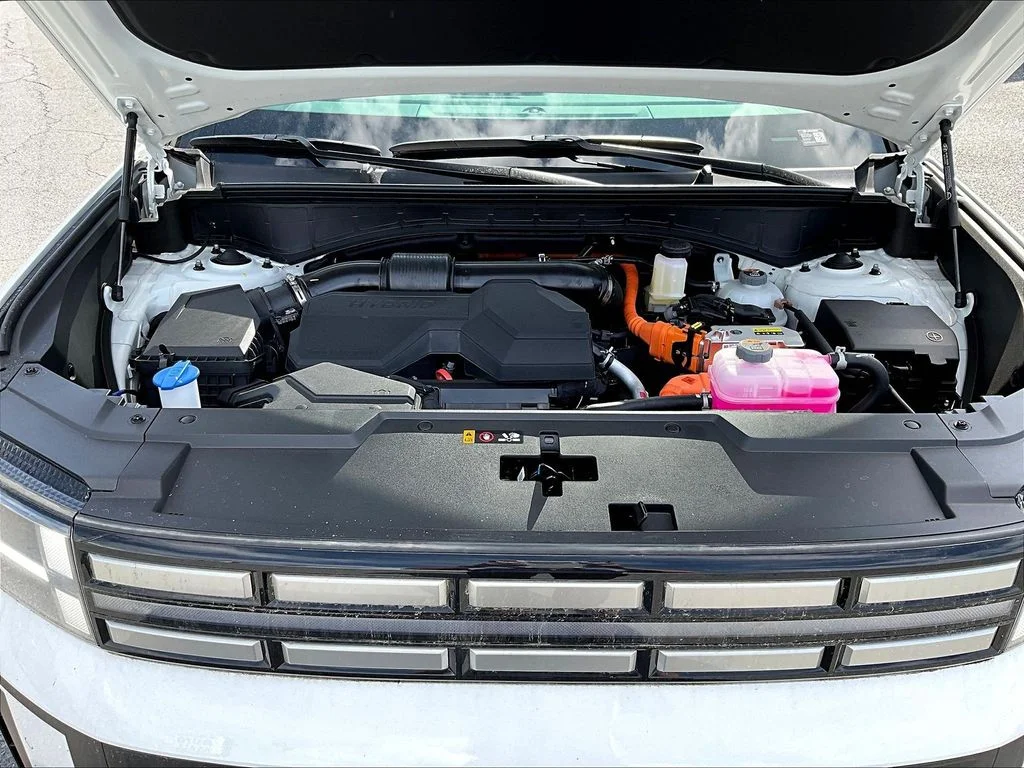 New 2026 White Hyundai SE image 11