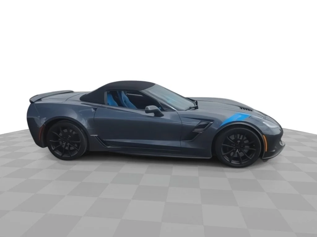 2017 Chevrolet Corvette 3LT - Photo 9