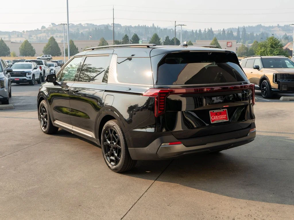 New 2026 Aurora Black Pearl Kia SX Prestige image 5