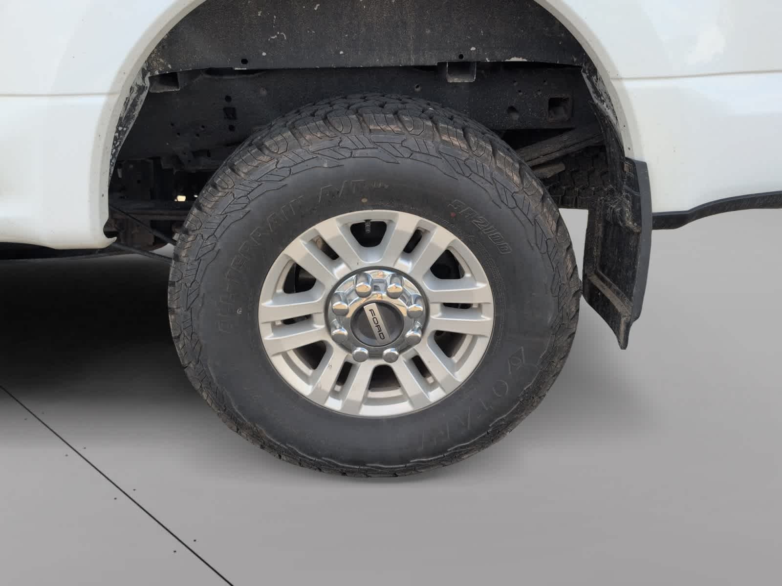 Used 2020 Oxford White Ford XL image 9