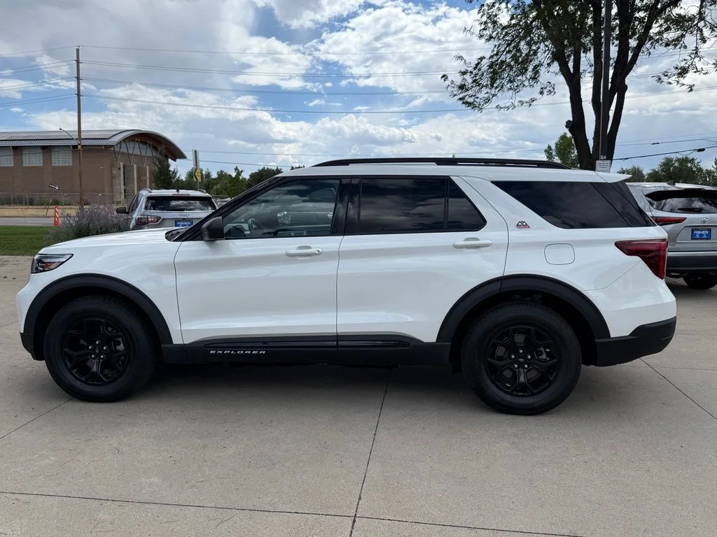 2023 Ford Explorer TIMBERLINE - Photo 7