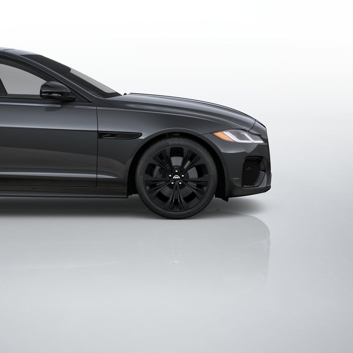 2024 Jaguar XF R-Dynamic SE