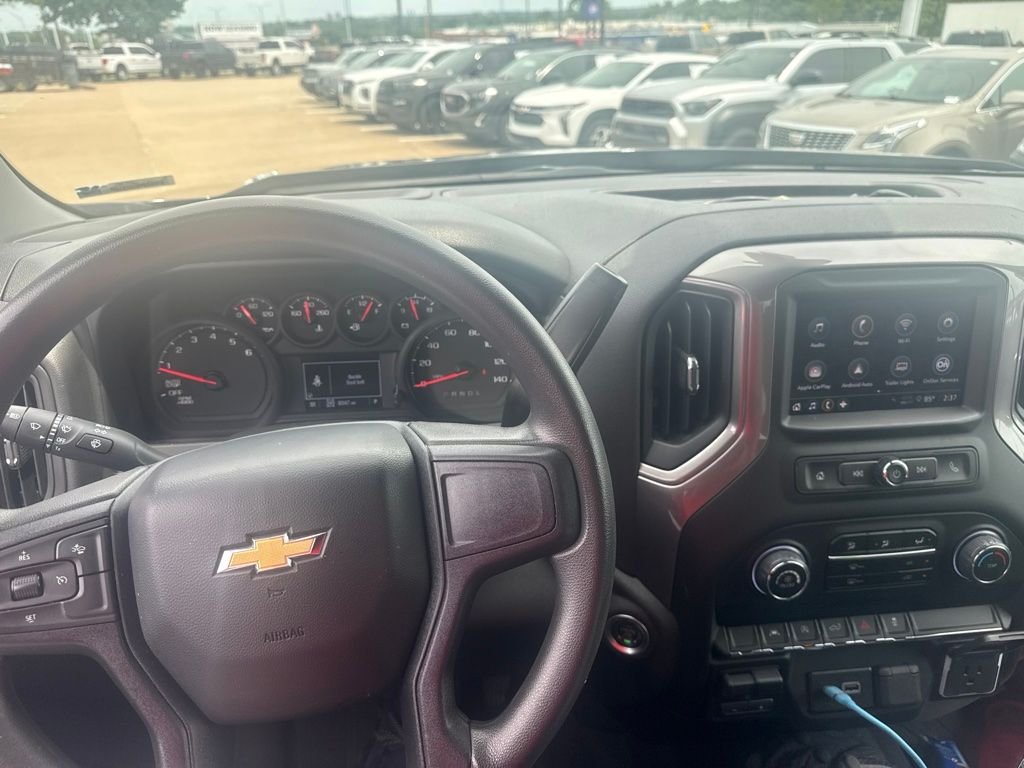 Used 2025 Black Chevrolet Custom image 9