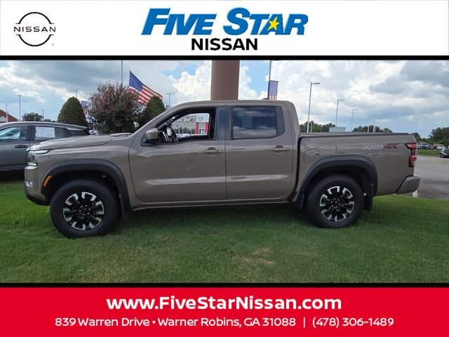 Used 2024  Nissan PRO-4X image 4