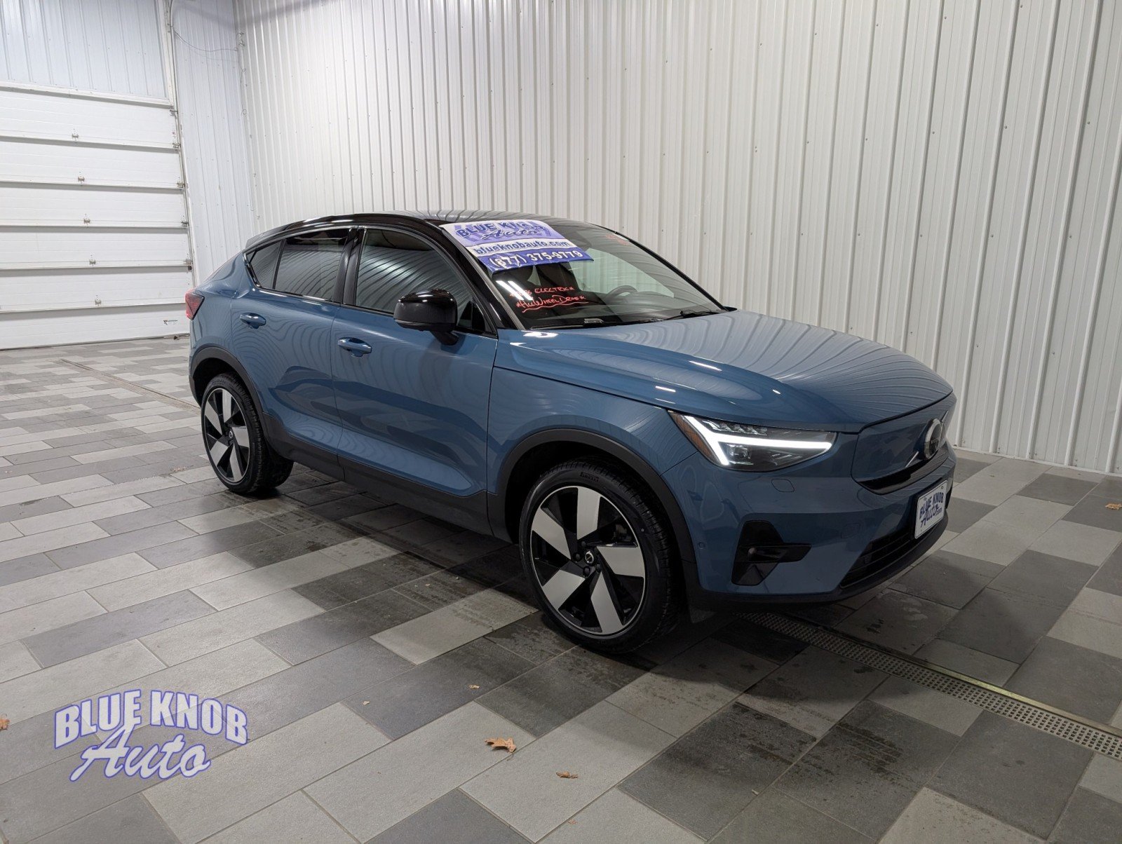 2022 Volvo C40 Recharge Ultimate photo 4