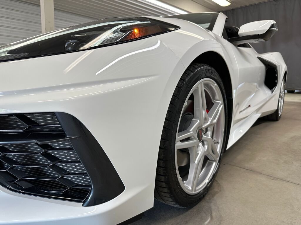 2023 Chevrolet Corvette 2LT - Photo 32
