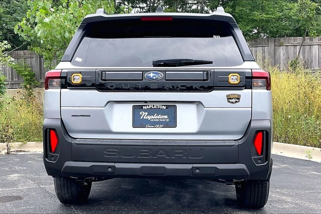 New 2026 ICE SILVER METALLIC Subaru Wilderness image 4