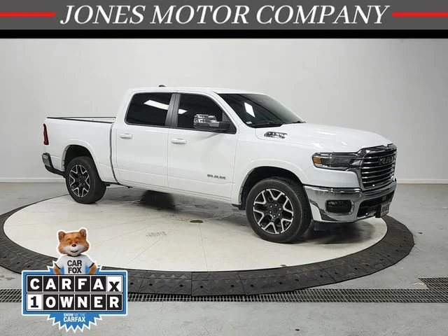 2025 RAM 1500 Laramie 4x4 Crew Cab 5'7's photo