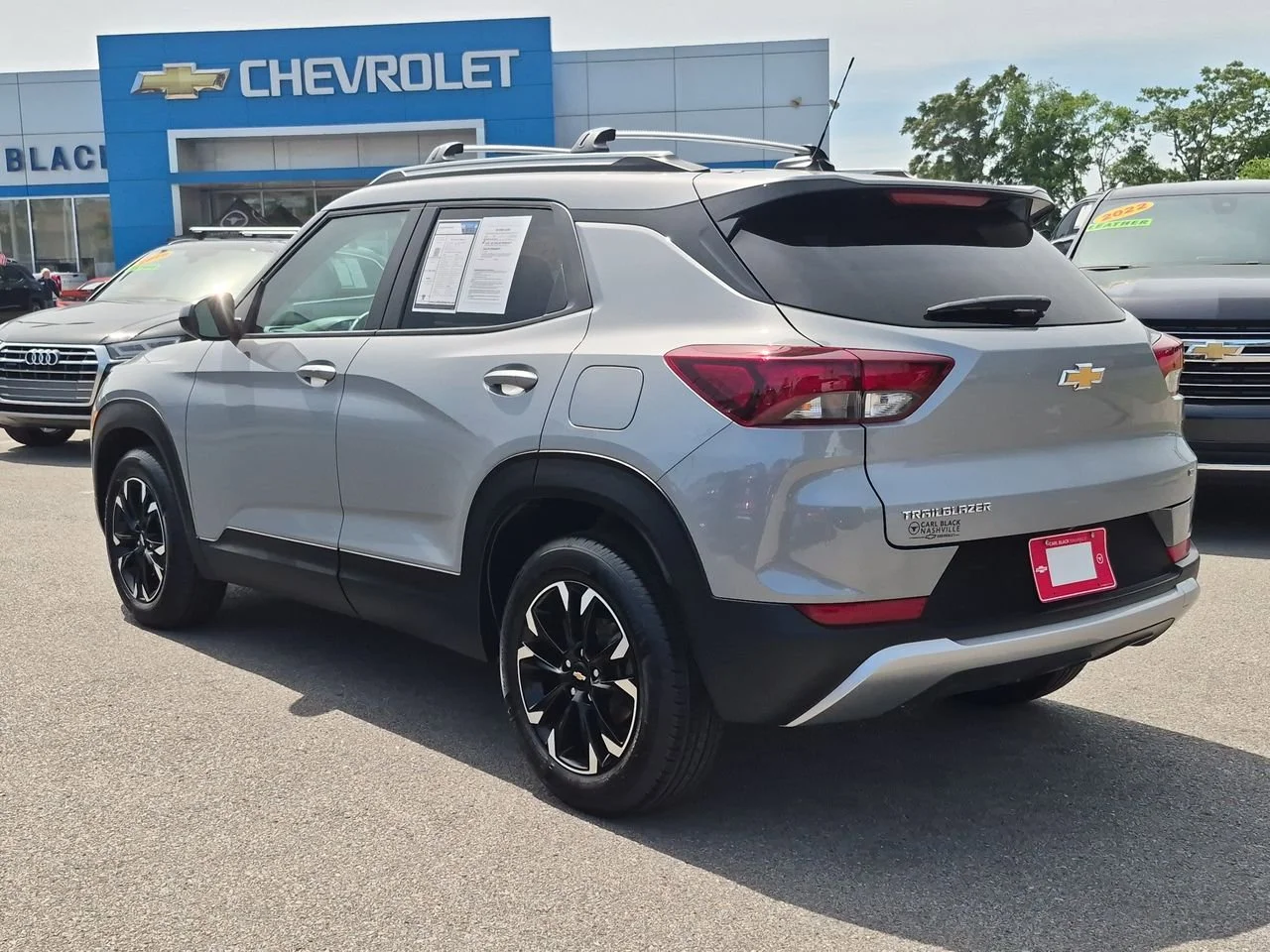 Used 2023 Sterling Gray Metallic Chevrolet LT image 6