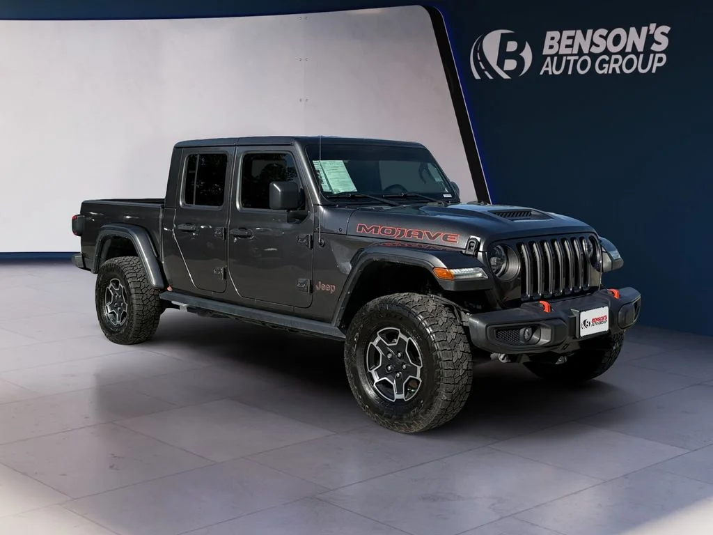 Used 2023 Gray Jeep Mojave image 7