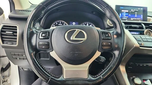 Used 2016 White Lexus 200t image 22