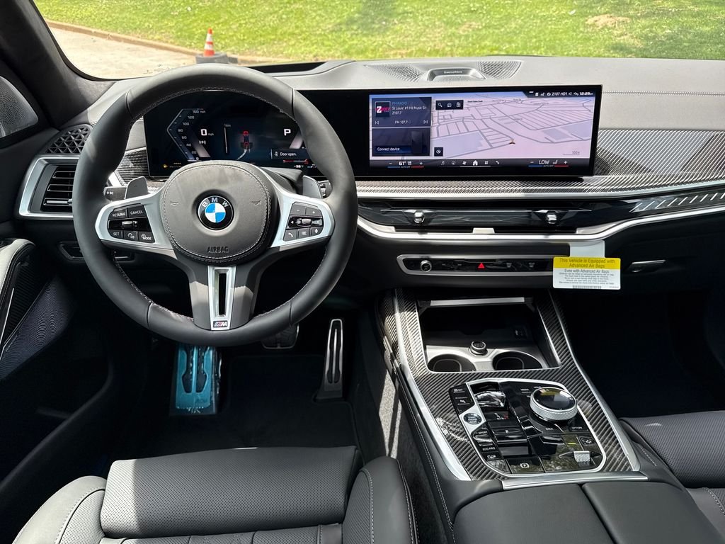 New 2027 Black BMW M60i image 19