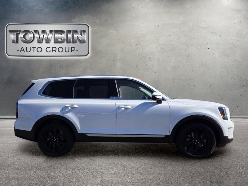 Certified Used 2023 White Kia EX image 3