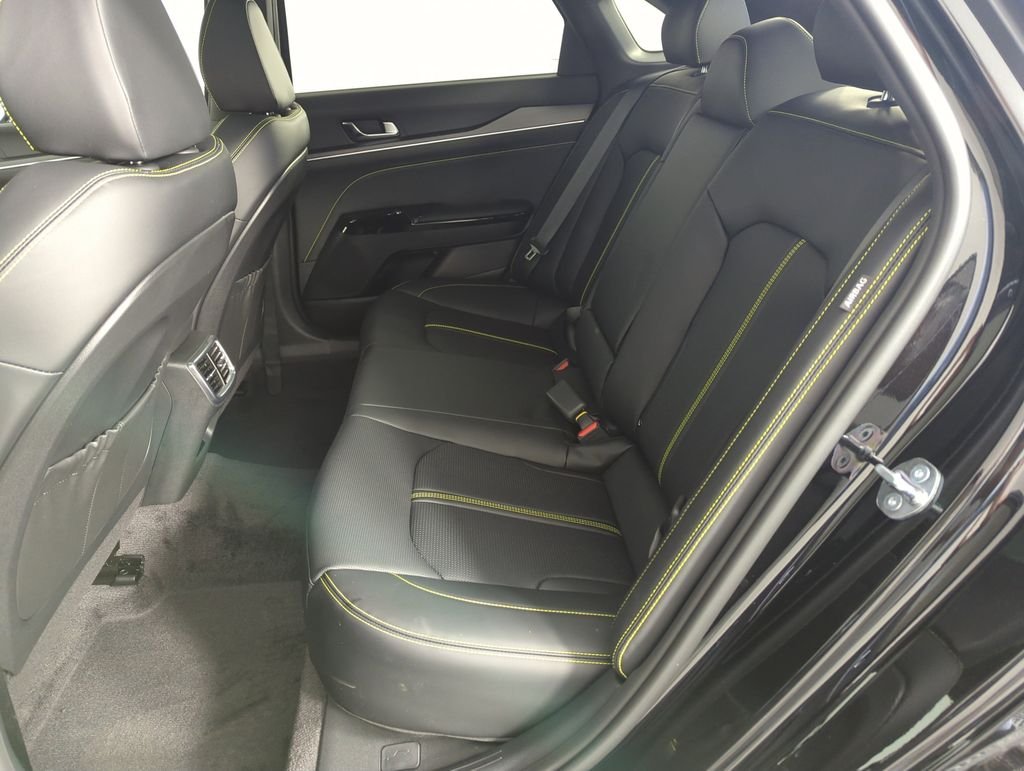 New 2026 Aurora Black Pearl Kia GT image 31