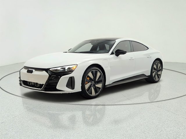 2022 Audi RS e-tron GT 