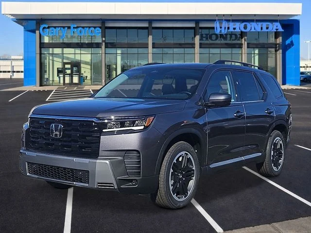 2026 Honda Pilot Touring AWD's photo