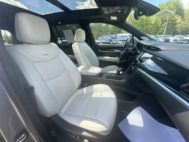 Used 2023 Silver Cadillac Sport image 31