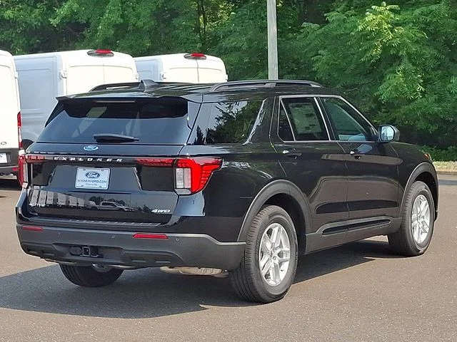 New 2026 Agate Black Metallic Ford Active image 4