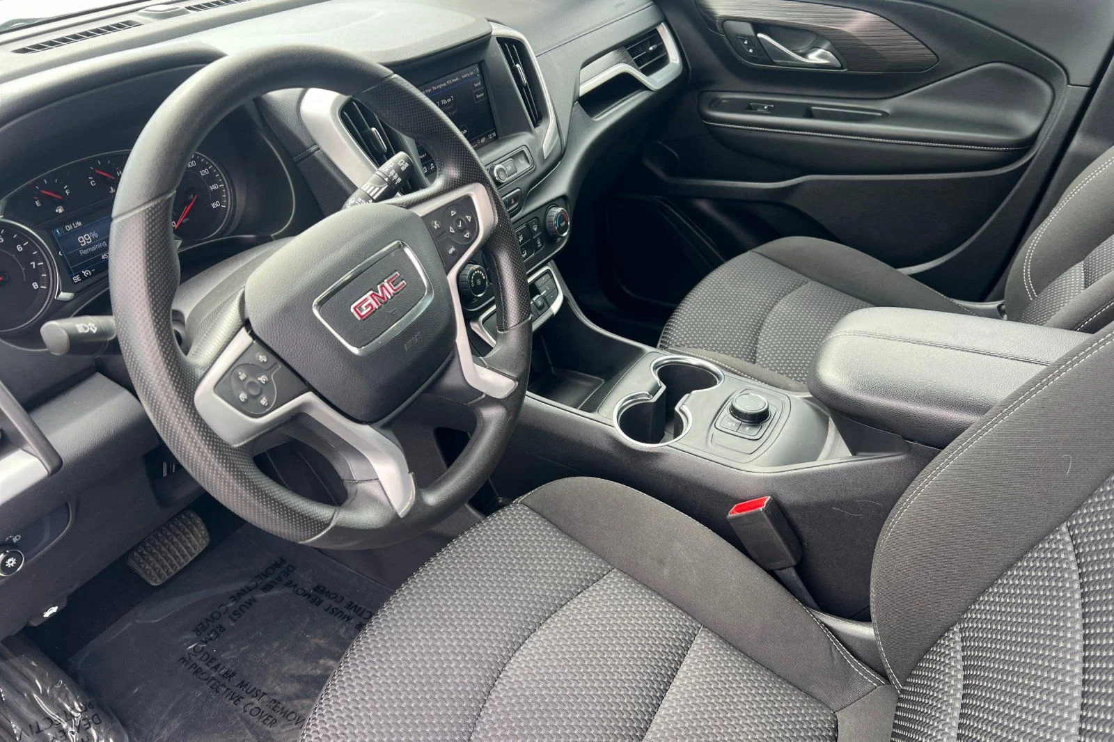Used 2024 White GMC SLE image 7