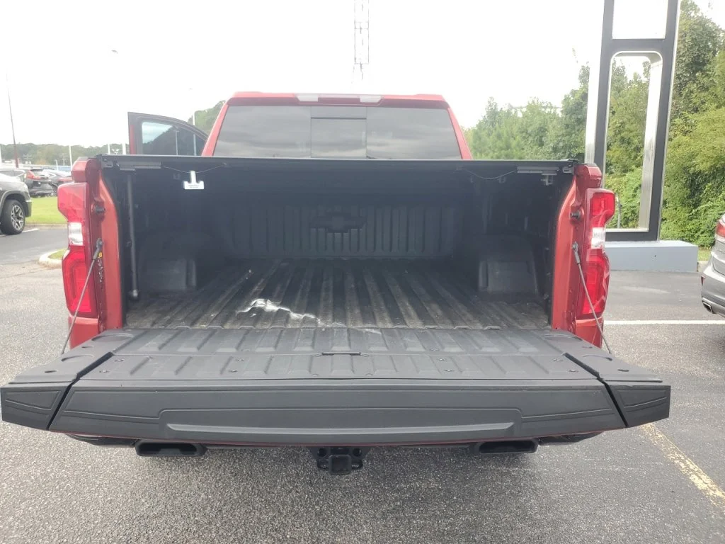 Used 2025 Red Chevrolet LT Trail Boss image 18