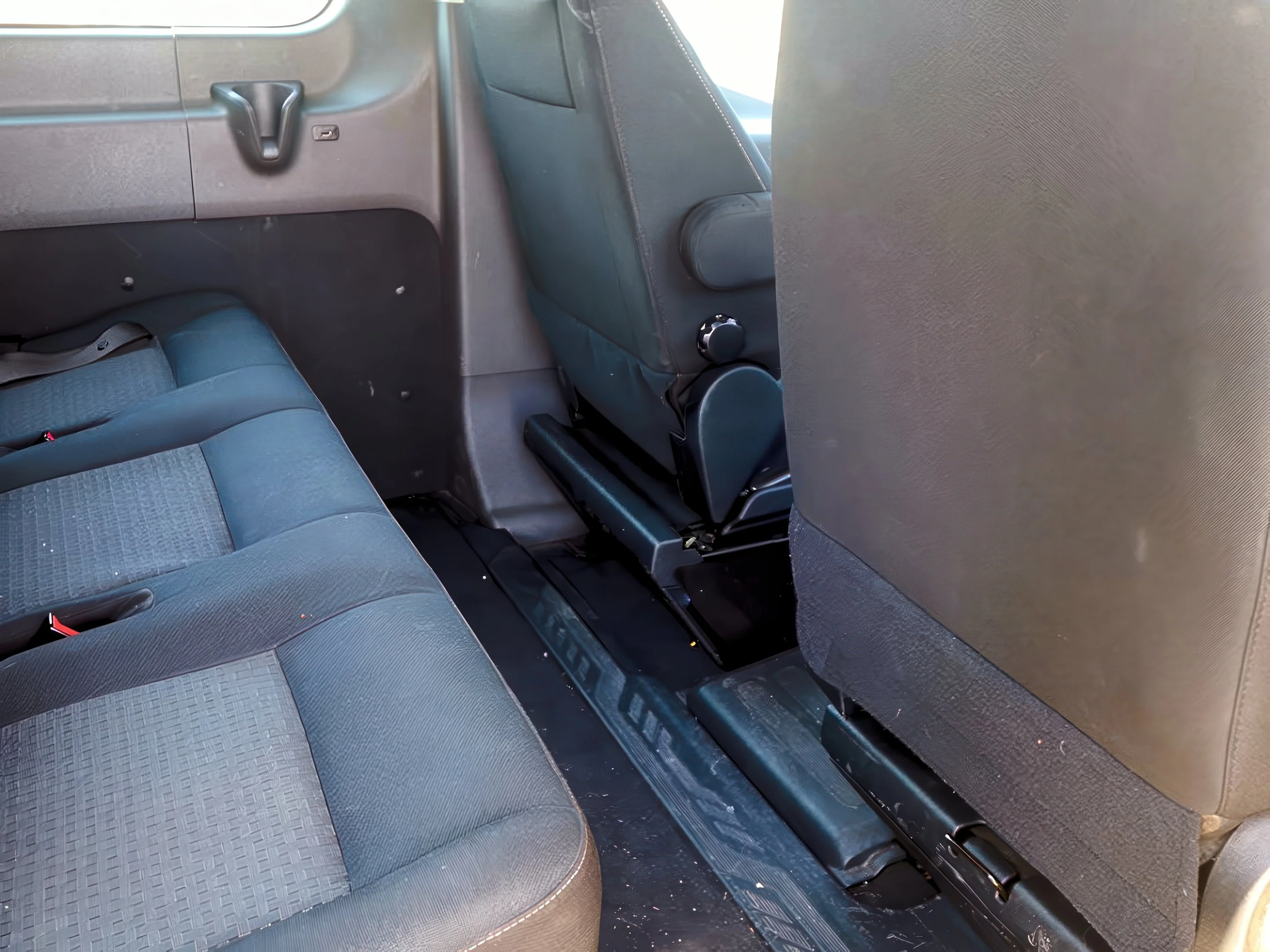 2021 Ford Transit Passenger Van XLT - Photo 20