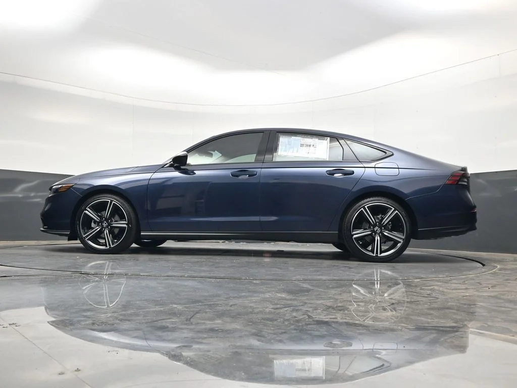 New 2026 Canyon River Blue Metallic Honda SE image 31
